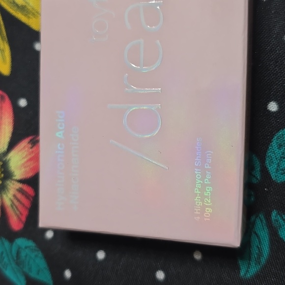 Toyfactory Dreamset Highlighter Serum Palette 4 High Payoff Shades - Picture 6 of 12